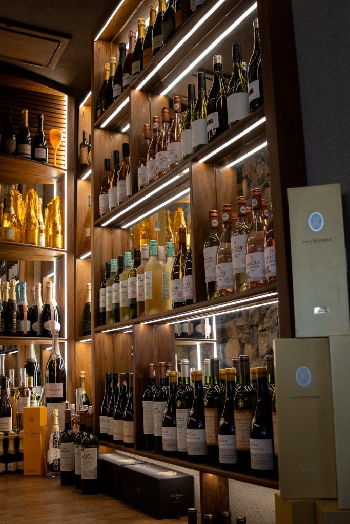 Vinos Dulces García cava de vinos en García